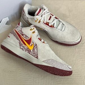 NEW Unisex Nike LeBron NXXT Gen AMPD Light Bone University Gold Basketball Shoe